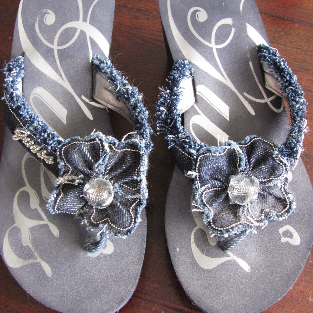 Guess Denim Wedge Flip Flops Size 8